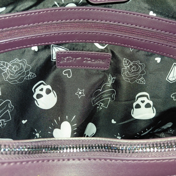 Betsey Johnson Xomattie tote bag Purple Plum Color - Picture 8 of 10